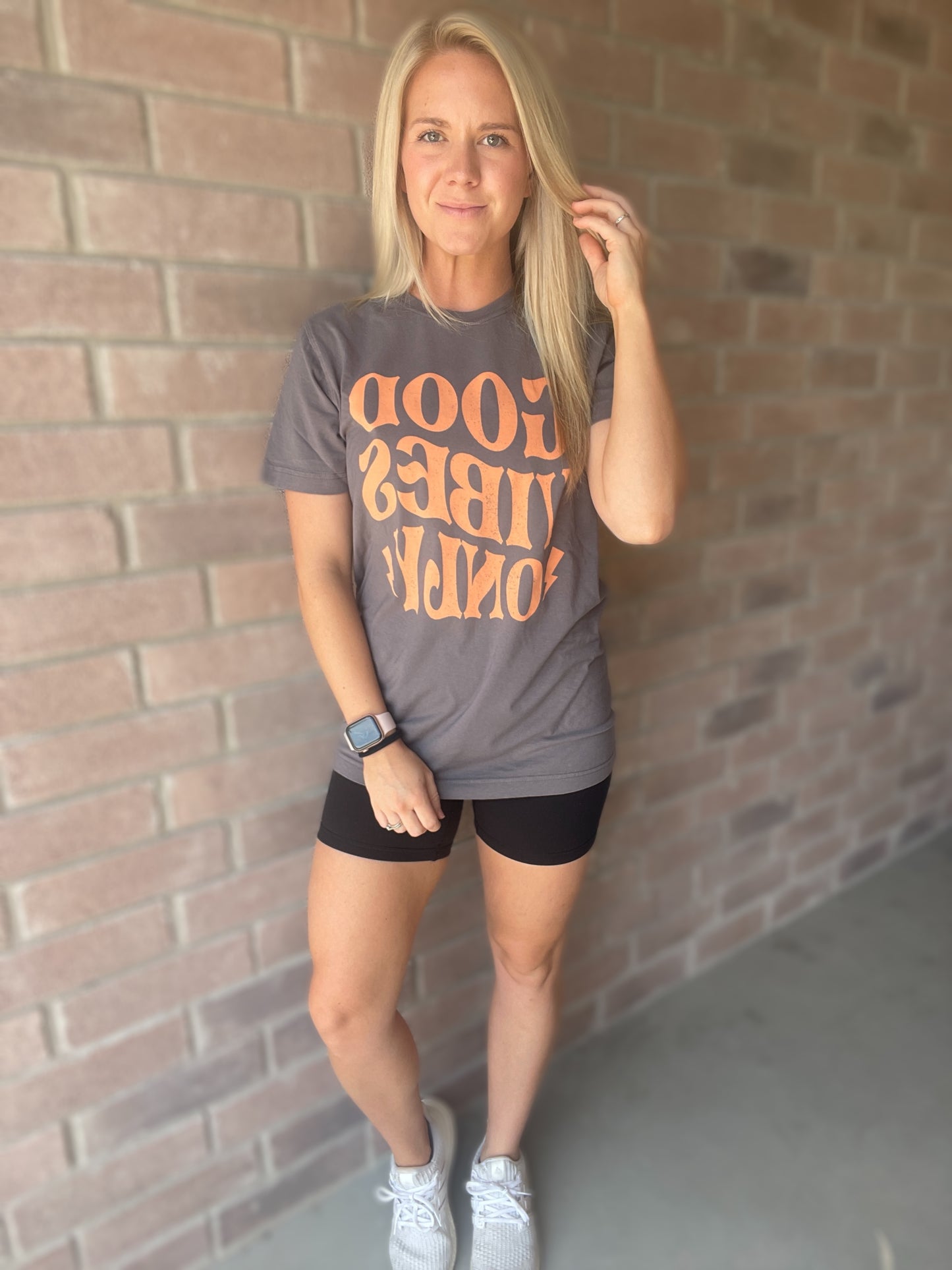 Good Vibes Only Tee